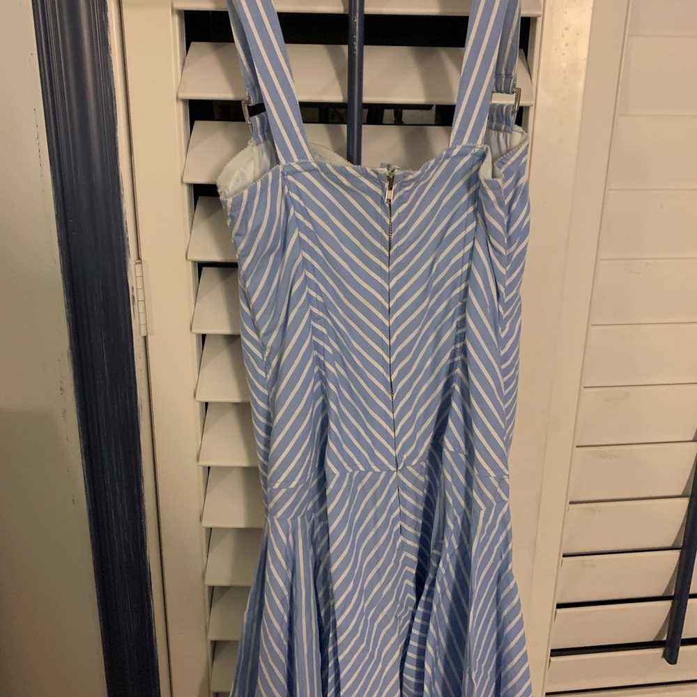 Dress - Picture 2 of 5
